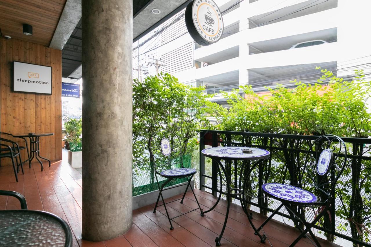 Zleepmotion Bangkok Hostel Екстериор снимка
